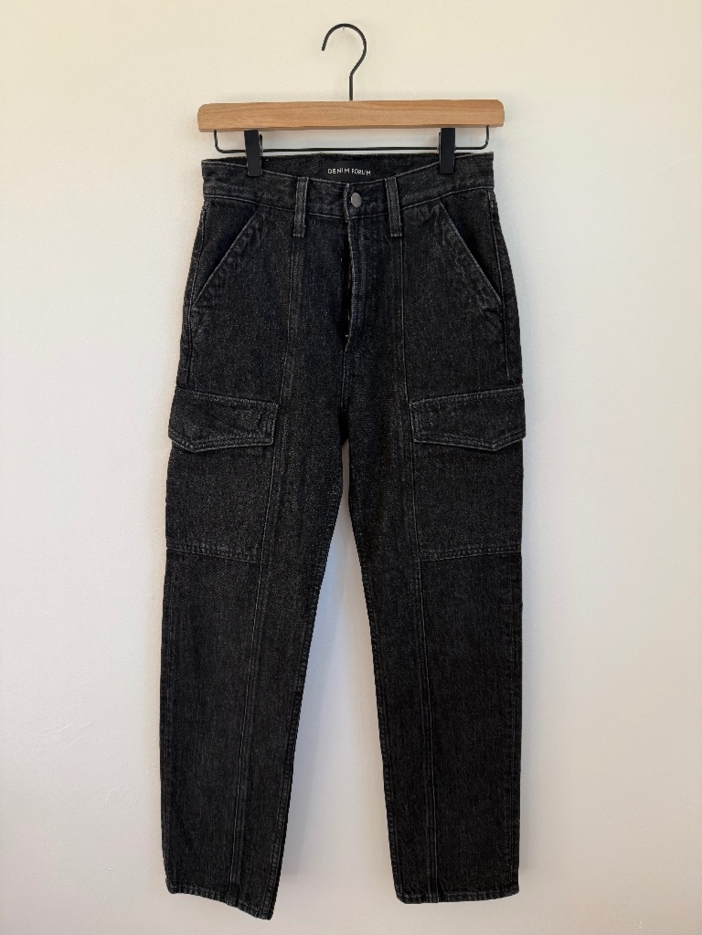 Aritzia Denim Forum 90's Low Rise Cargo Slim